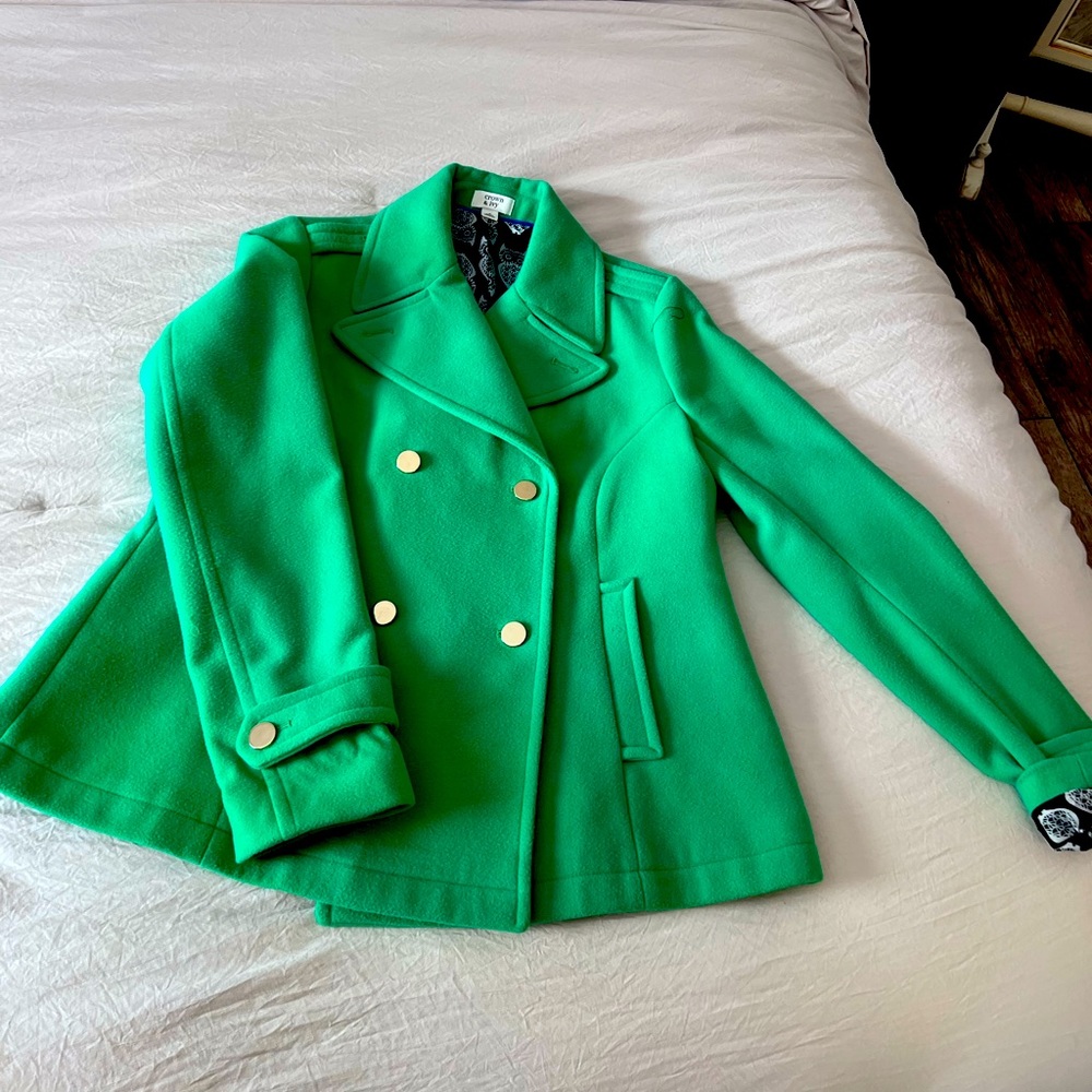 Crown & Ivy size small green coat with gold buttons
